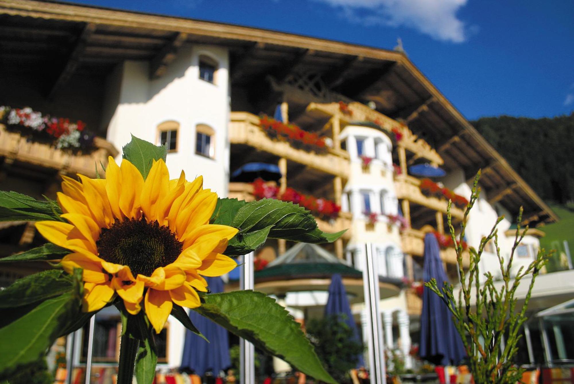 Apparthotel Talhof, Restaurant, Pool Und Spa Oberau Exteriör bild