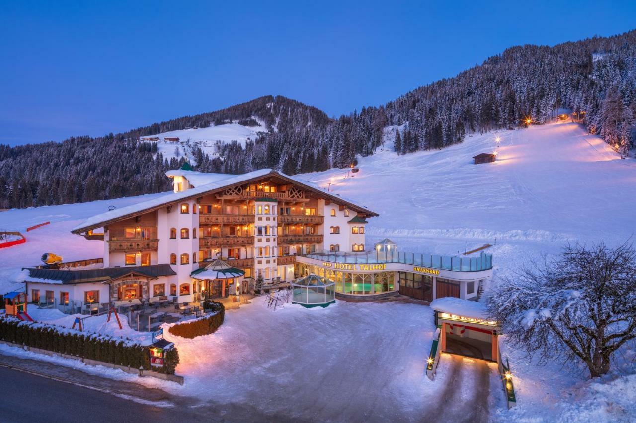 Apparthotel Talhof, Restaurant, Pool Und Spa Oberau Exteriör bild